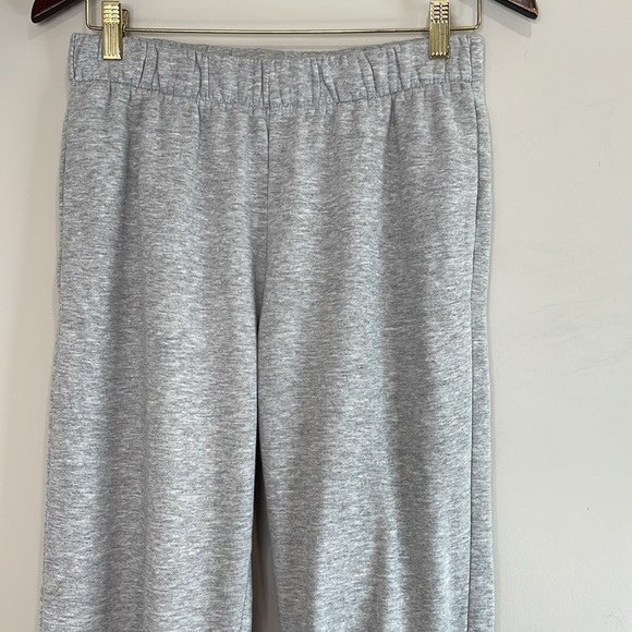 Divided H&M Jogger Sweatpants Grey Elastic Waistband Tapered Leg S - Picture 3 of 10